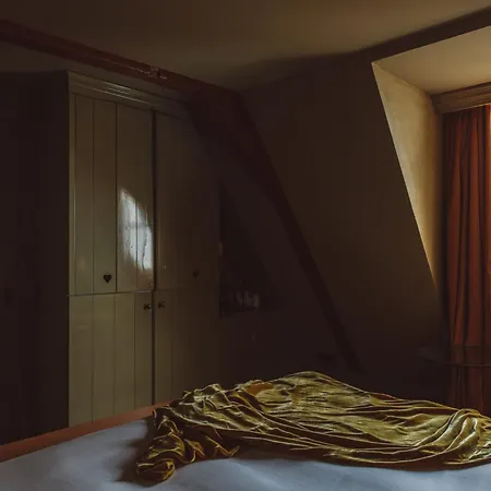 De Durgerdam, Hotel Amesterdão