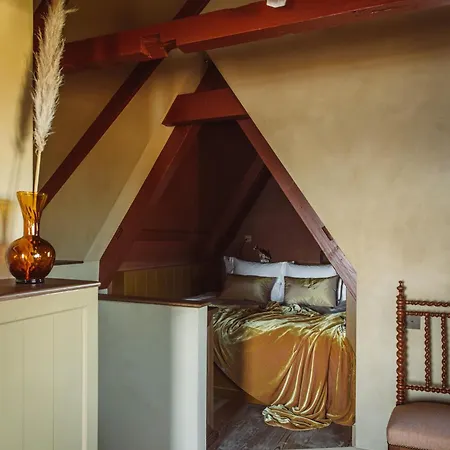 Отель De Durgerdam, 5*