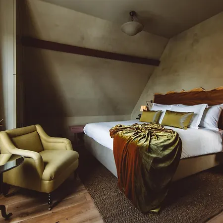 De Durgerdam, 5*