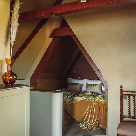 De Durgerdam, Hotel 5*