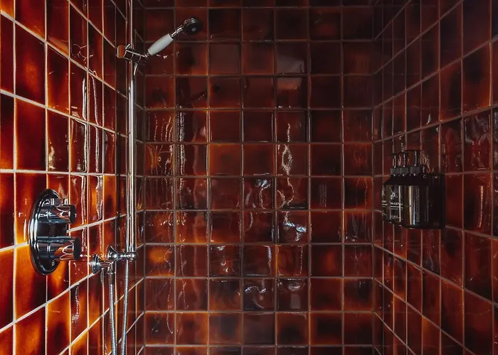 De Durgerdam, Hotel Amsterdam