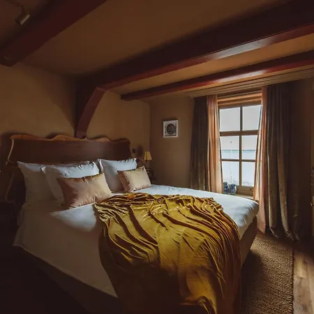 De Durgerdam, Otel 5*