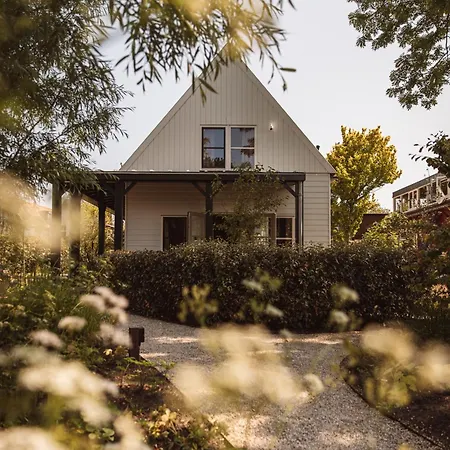 Otel De Durgerdam, 5*